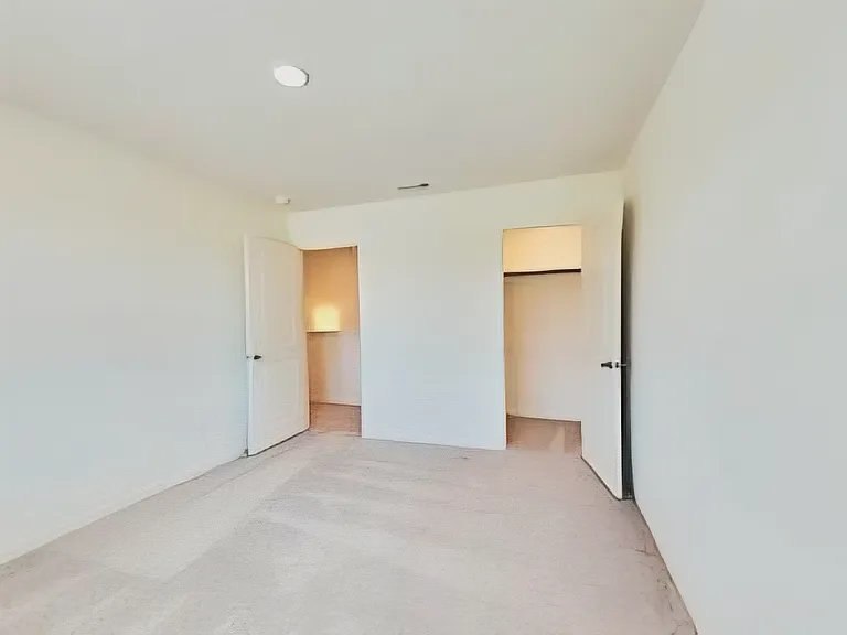4413 Marsh Hawk Dr — Photo 2