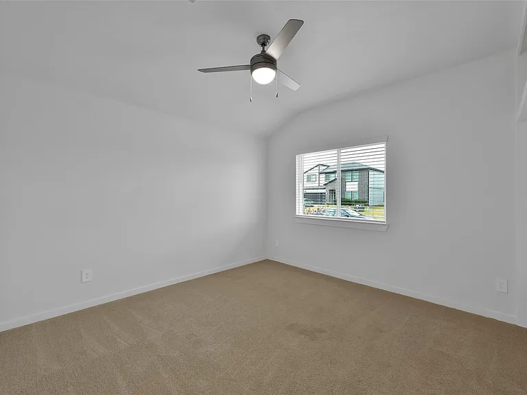 14213 Wonder Lake Ln — Photo 15