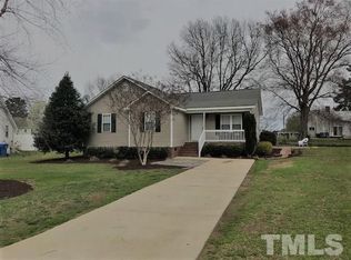 11402 Village Square Dr, Middlesex, NC 27557