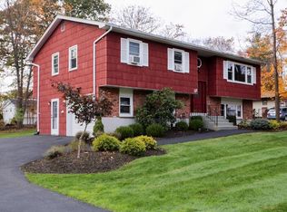 37 Lakeland Ave, Congers, NY 10920