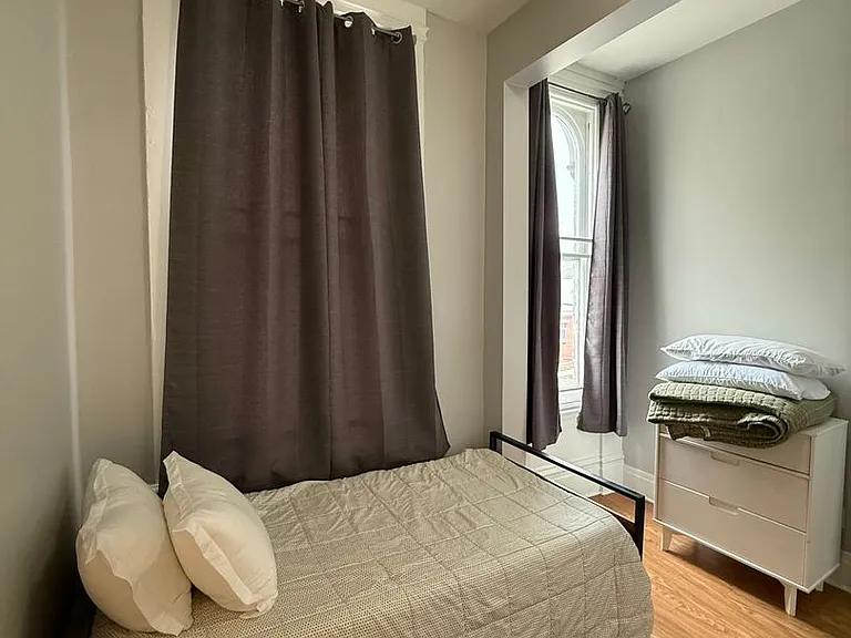 2134 East Carson Street — Photo 29