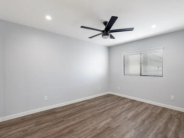 233 Calle Miramar #5 — Photo 18