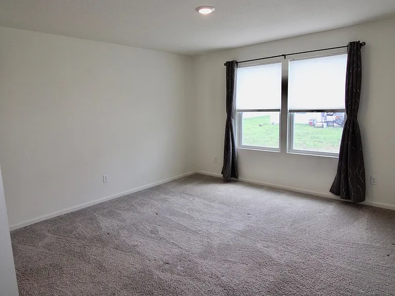 205 Landing Blvd — Photo 10