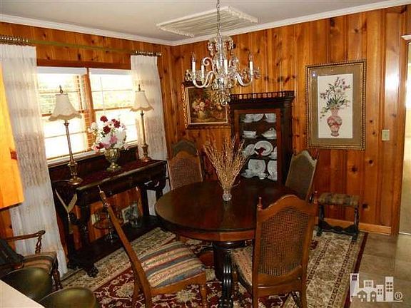 4th image of 1414 Parmele Dr