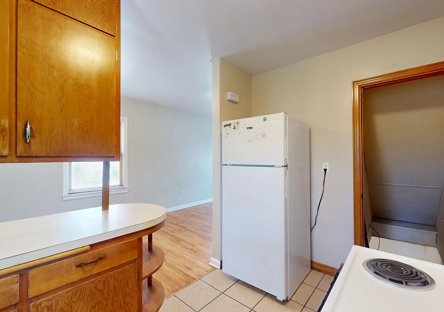 Walk to ISU 2BD Plus Bonus Room — Photo 4