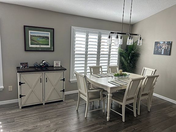 4th image of 3863 Fenster Ln