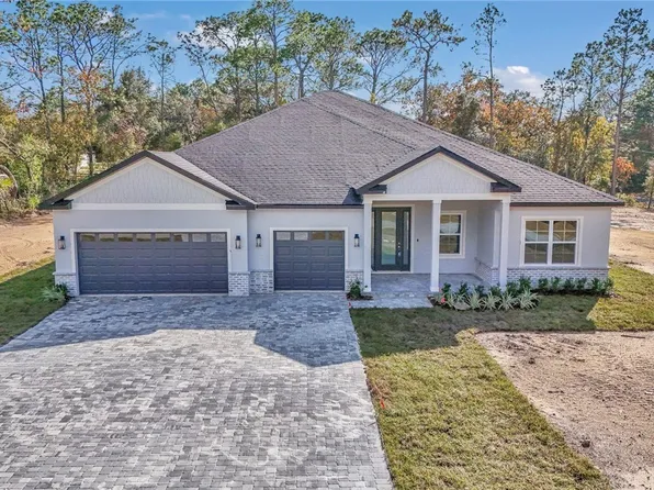 3715 W Cogwood Cir, Beverly Hills, FL 34465