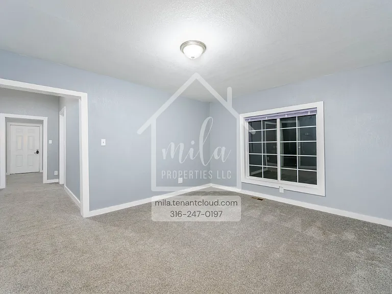 407 W 6th Ave — Photo 3