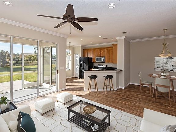 2nd image of 2249 Park Crescent Dr