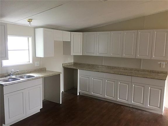 5th image of 4506 Spartan Dr