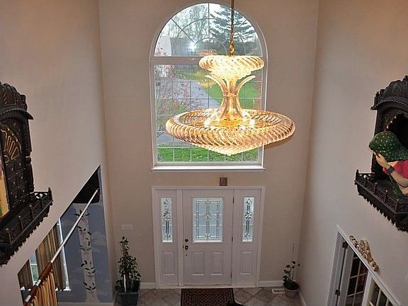 2 Story Foyer