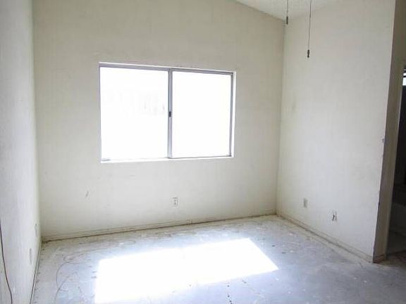 5th image of 5551 Grenoble Dr