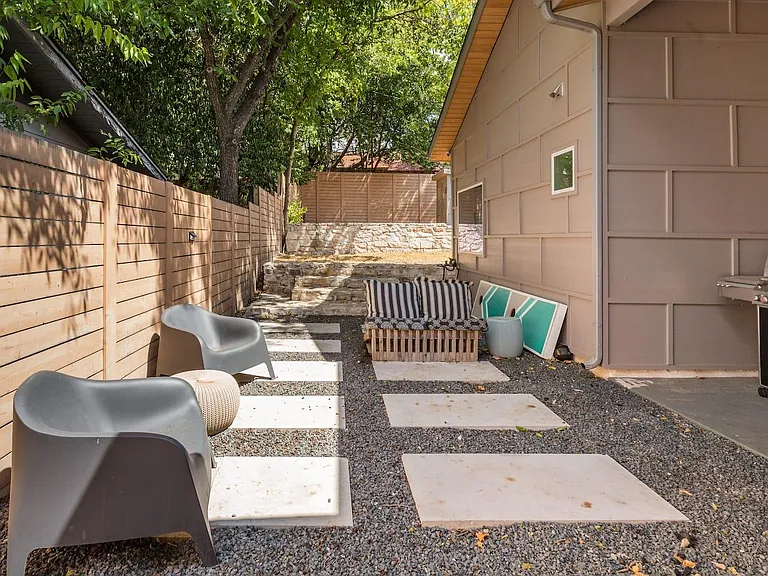 3605 Villa Ct — Photo 13