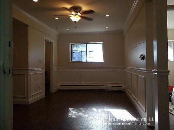 4th image of 142 Kenrick St #2C