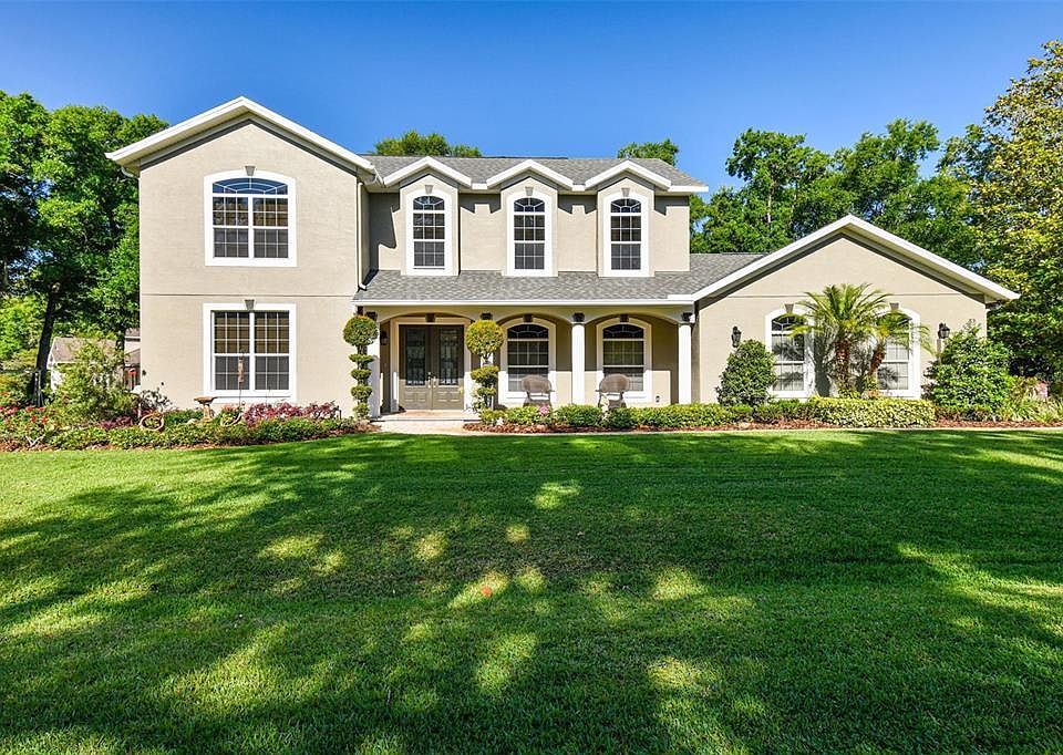 1st image of 16706 LAKE EVELAND PLACE