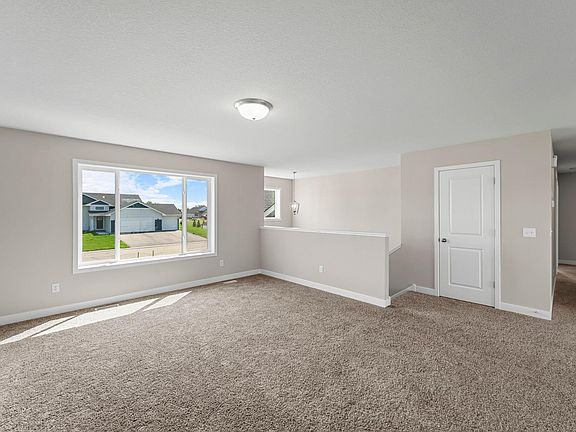 4th image of 2145 Violet Ln