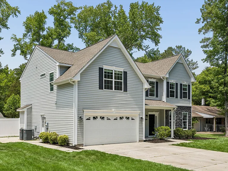 101 Sycamore Ln — Photo 4
