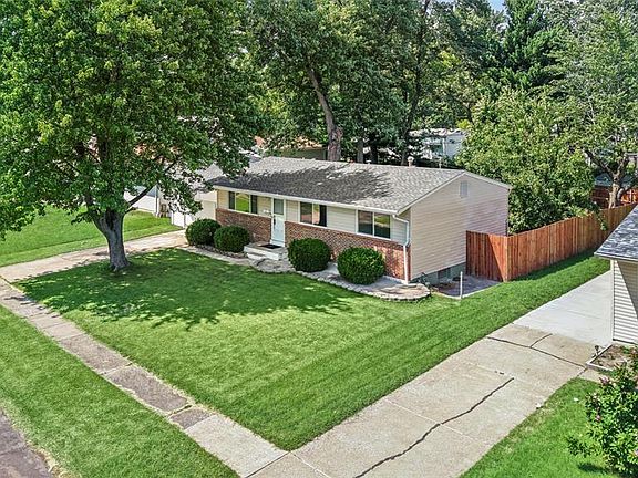 4th image of 1135 Kostka Ln