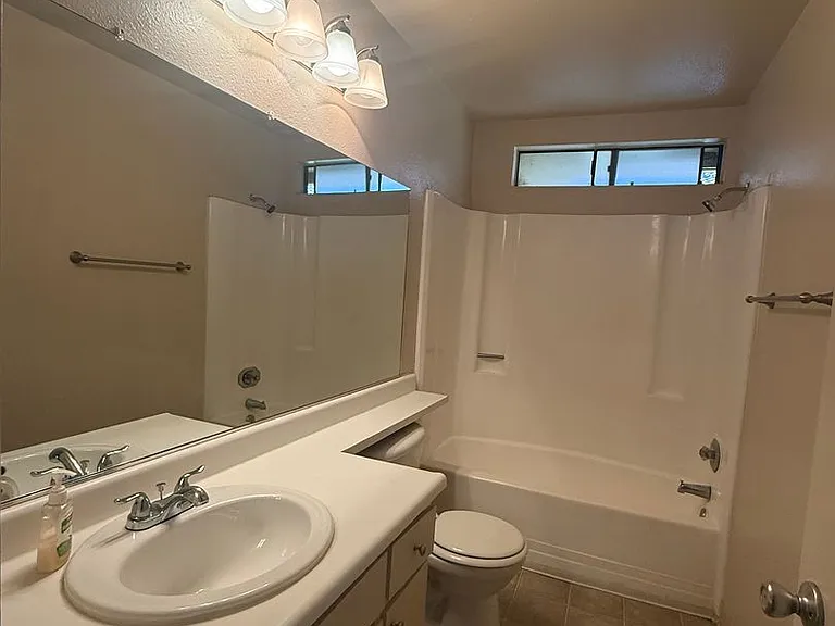 5614 Cascade Ct — Photo 8