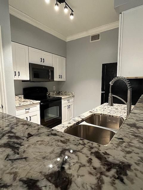 1st image of 1810 E Palm Ave APT 5214