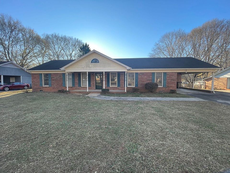 1st image of 1008 Caldwell Cir