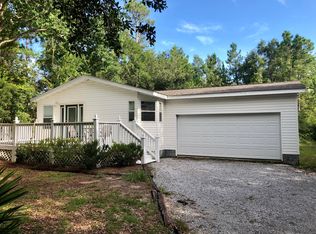 1214 County Highway 3280, Freeport, FL 32439