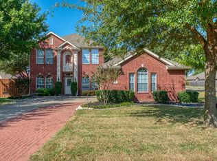 114 Clear Creek Dr, Red Oak, TX 75154