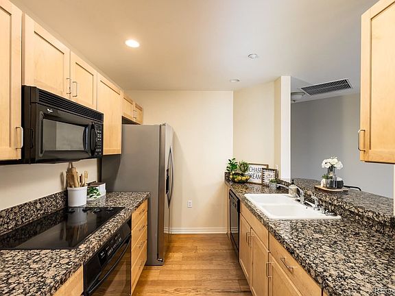 4th image of 300 W 11th Ave Unit 6A