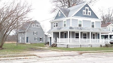 1st image of 137-139 W Saint Joe St
