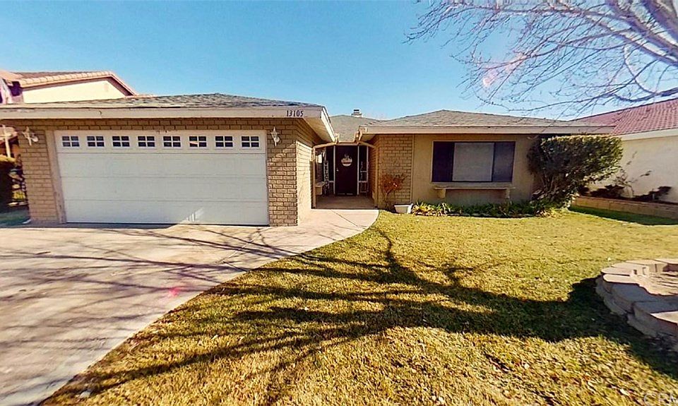 1st image of 13105 Palos Grande Dr