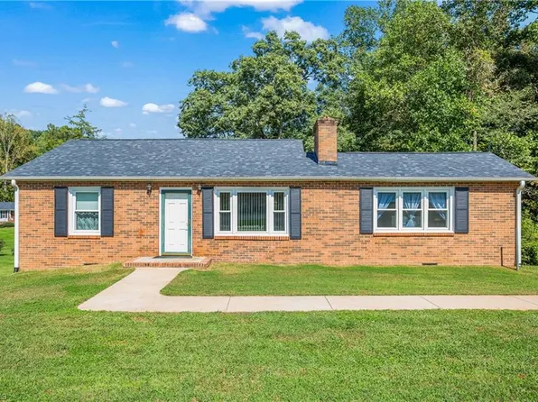 1352 Pilot Power Dam Rd, Pilot Mtn, NC 27041