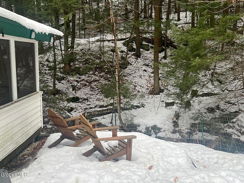 2nd image of 780 Diamond Point Road