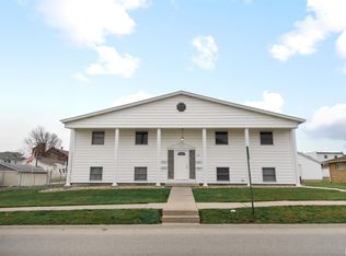 218 N Center St, Geneseo, IL 61254