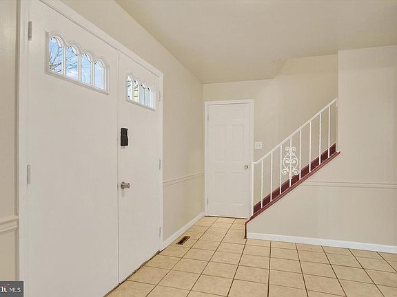 4th image of 3801 Brytton Ln