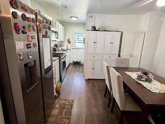 2nd image of 10204 97th Avenue