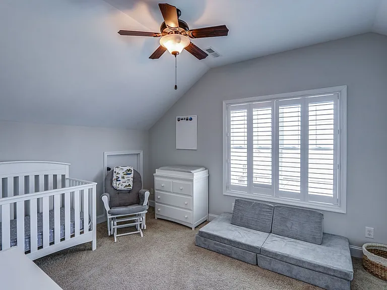105 Ridgeline Ln — Photo 31
