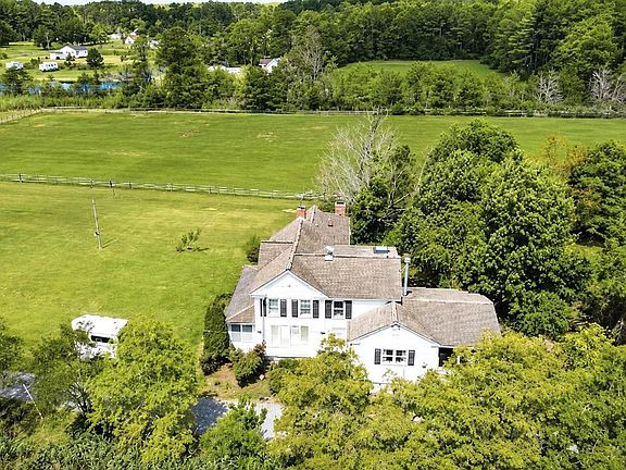 5th image of 2562 Toddville Rd