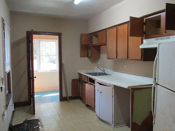 5th image of 314318320 S K St