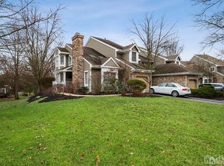 62 Springwood Ct, Princeton, NJ 08540