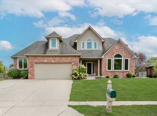 7237 Lakeside Woods Dr, Indianapolis, IN 46278
