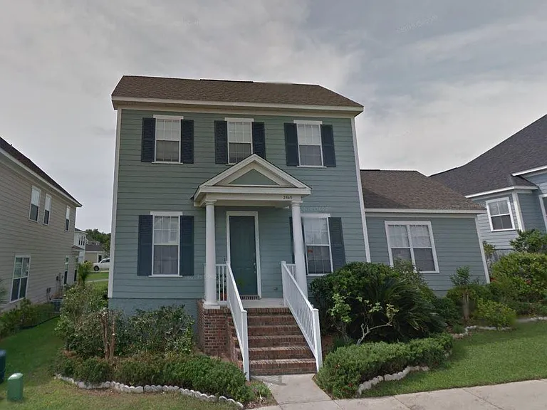 2549 Twain Dr — Photo 1
