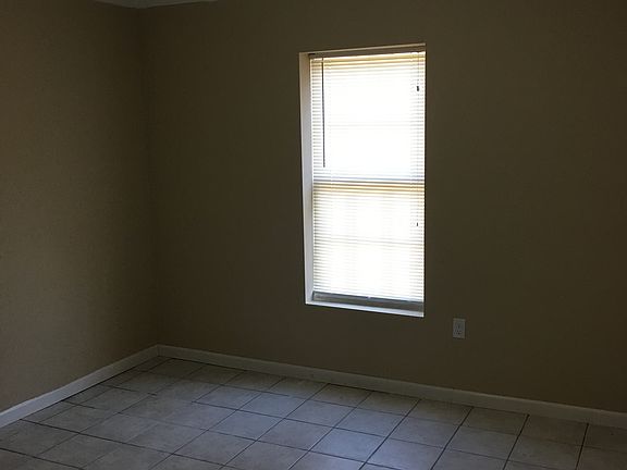 5th image of 363 Sewanee Ave