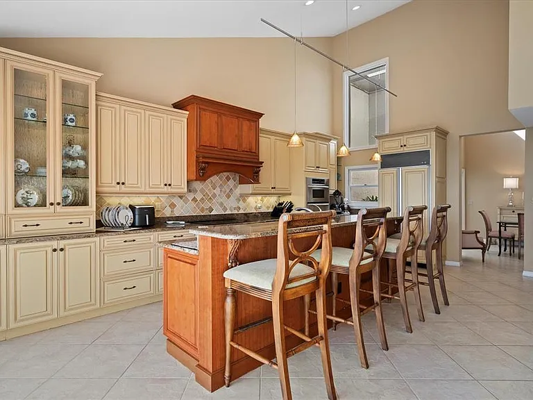 2254 Harbour Court Dr — Photo 35