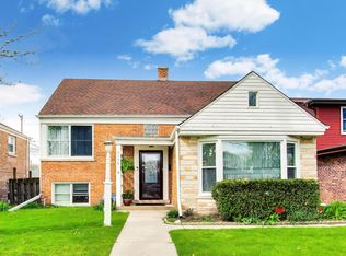 5136 W Lee St, Skokie, IL 60077