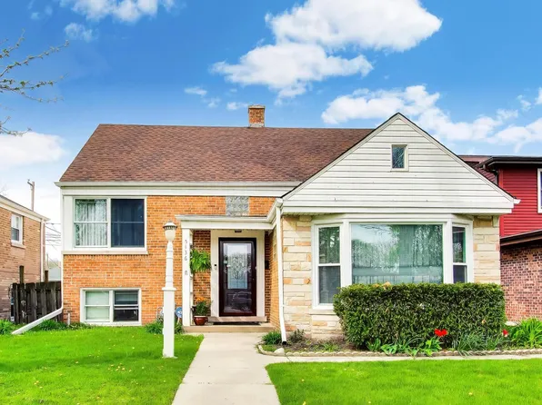 5136 W Lee St, Skokie, IL 60077