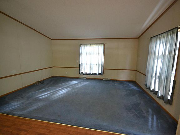 2nd image of 5090 Briar Cliff Dr