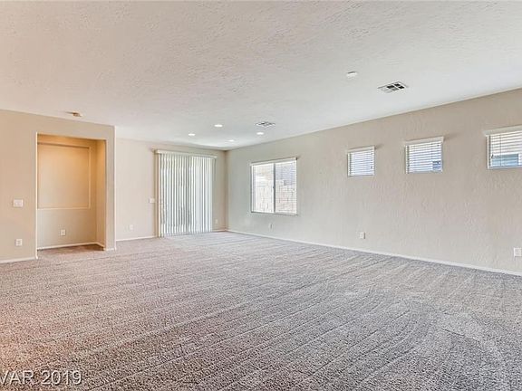 5th image of 7045 Bocaire Dr