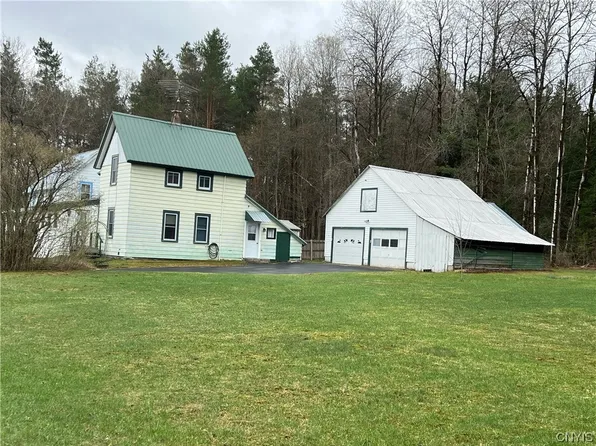 440 Oswegatchie Trail Rd, Oswegatchie, NY 13670