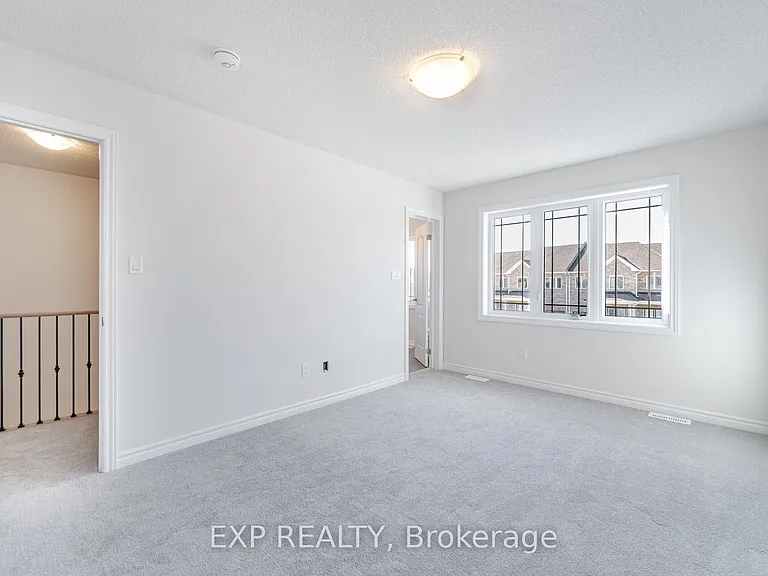 70 Baker St — Photo 21