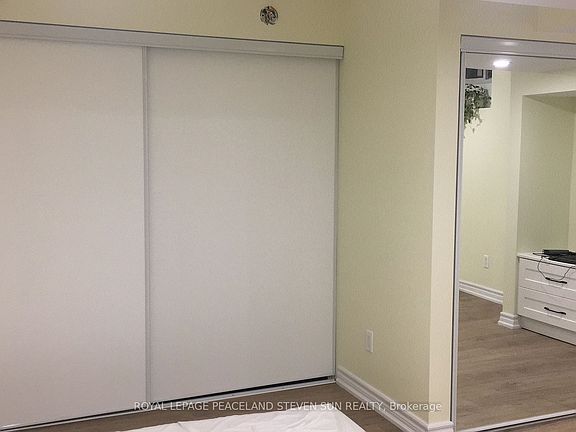 3rd image of 116 Copperwood Sq